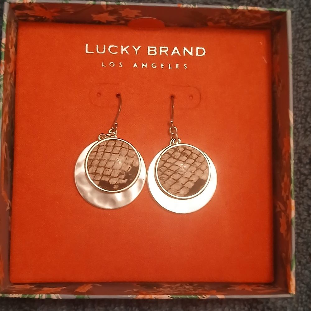 Lucky Brand Silver With Bkack And Whit Snakeskin Circle Earrings